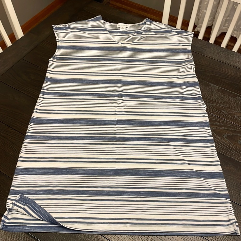 Liz Claiborne XL Easy summer dress or swimsuit cover-up